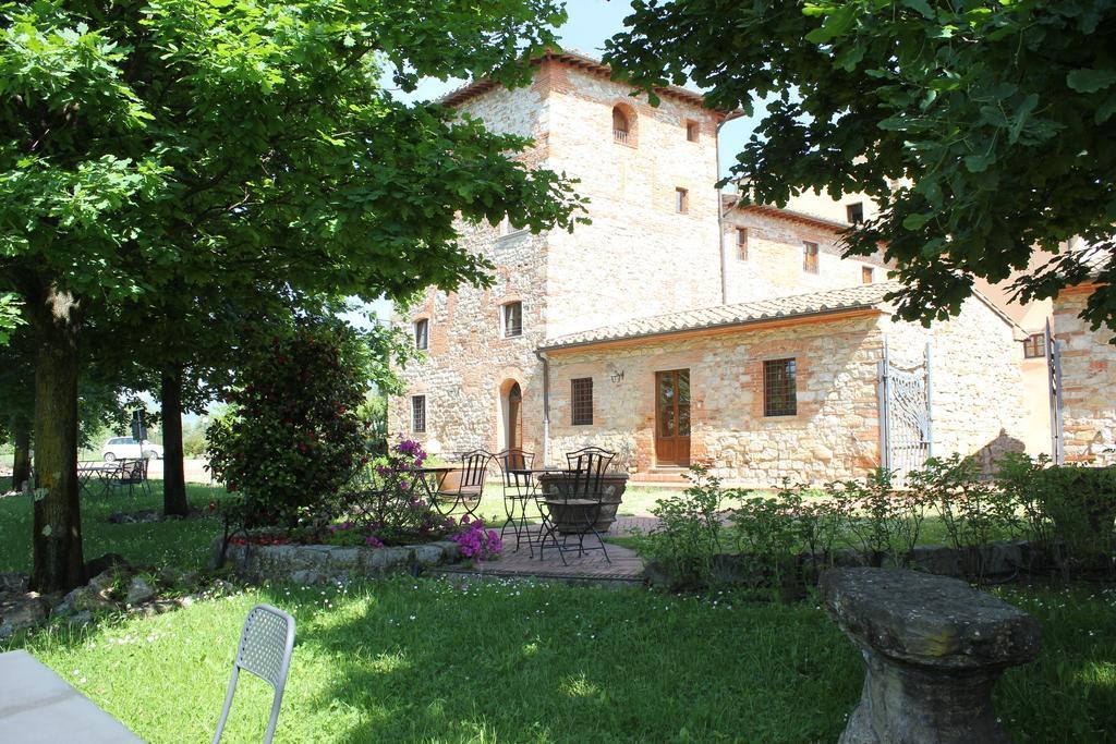 Santomato Borgo Antico Casalbosco Holiday Home & Winery מראה חיצוני תמונה